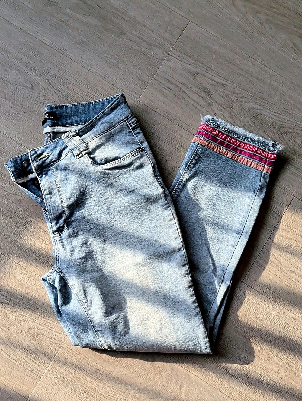 Charlie B Women's Skinny Jeans Blue Size 4